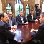 Никос Христодулидис с депутатами и представителями Фонда союзников Израиля